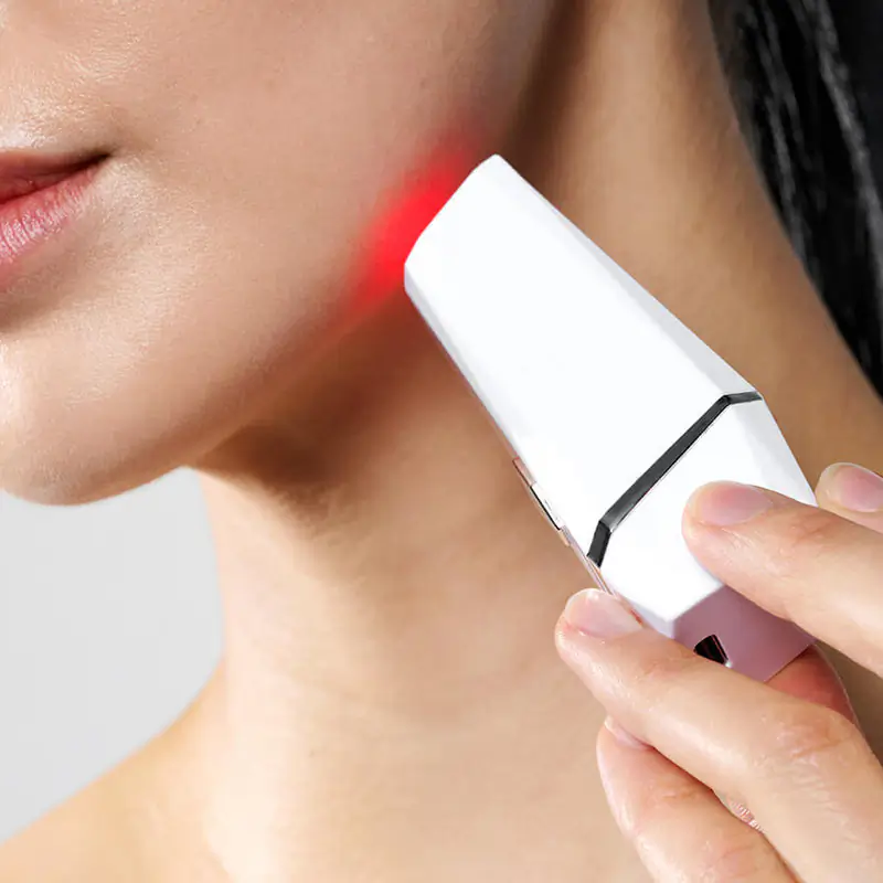 Anti-Blemish LED Pen - Image 2