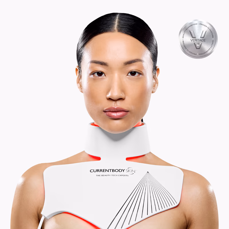 LED neck and décolletage mask